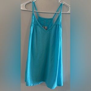 Old Navy Turquoise Lace Detail Top Woman’s Size M